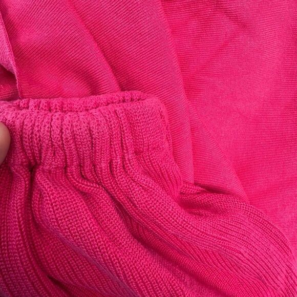 Free People Women's Barbie Pink Oversized Bishop Sleeve Sweater Dress Size Large - Picture 10 of 10